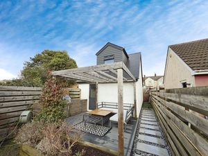 Photo 21- click for photo gallery